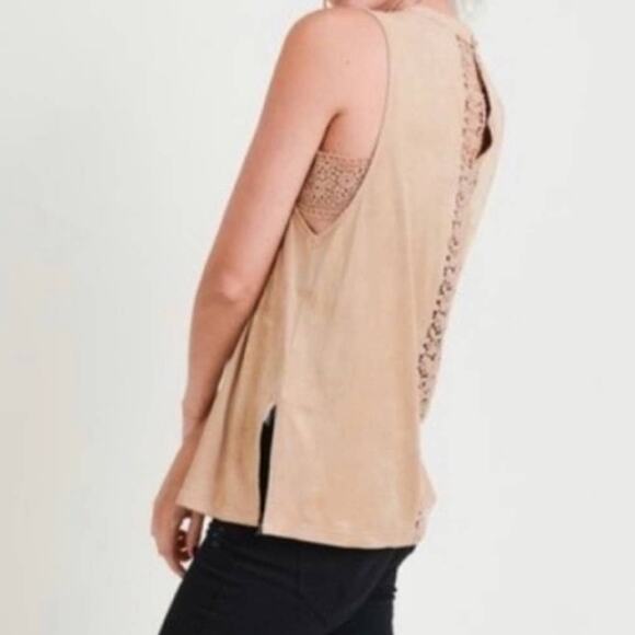 Gold tan suede sleeveless top with crochet - Picture 6 of 9